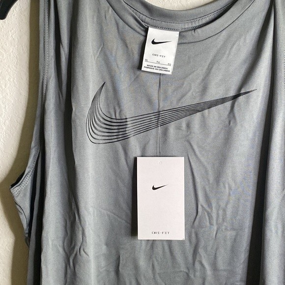 Nike Boys Gray Dri Fit Hybrid Muscle Tee Sleeveless NWT Size XL Extra Large - Picture 3 of 4